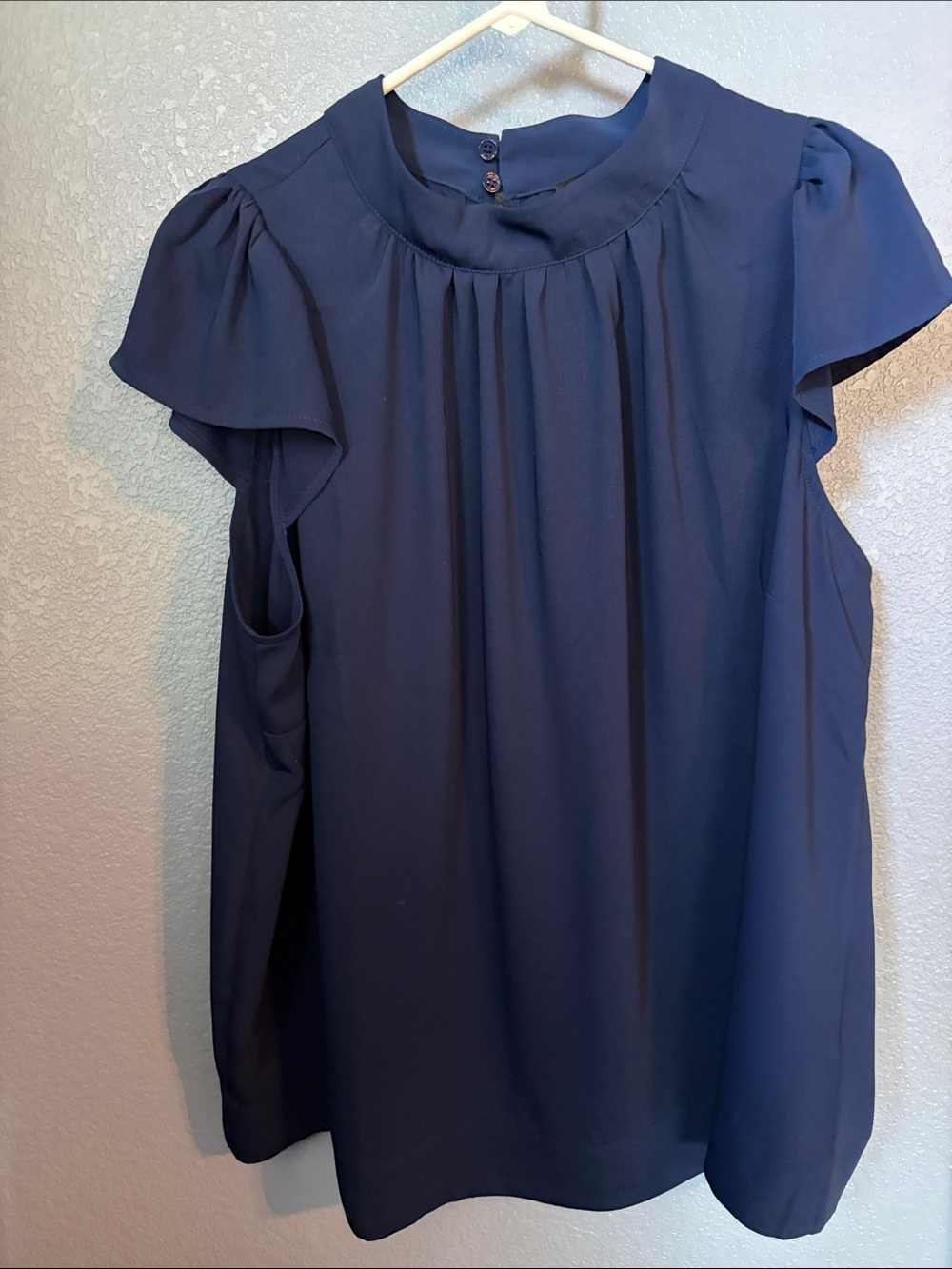 Eloquii Navy Flutter Sleeve Blouse size 18.